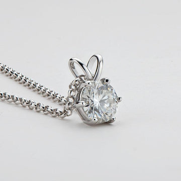 Lovely 1 Carat D Color ♥︎ High Quality Moissanite Diamond ♥︎ Real Silver Pendant Necklace - The Jewellery Supermarket